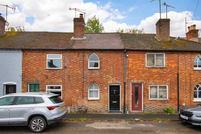 2 bed property, in Hever Road, £318,000