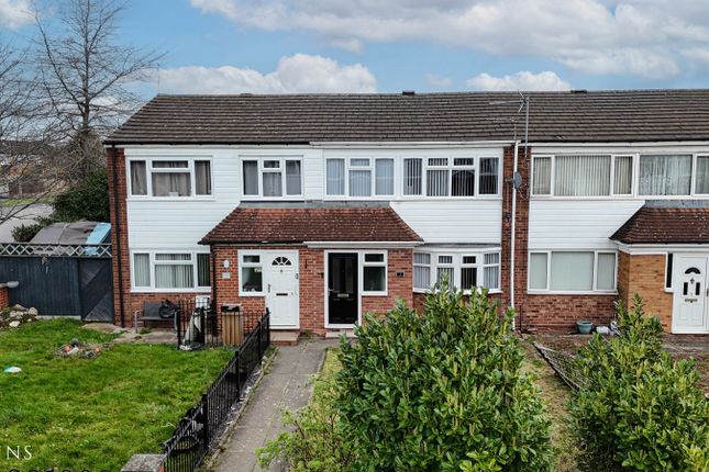 3 bed property, in Morar Close, £210,000