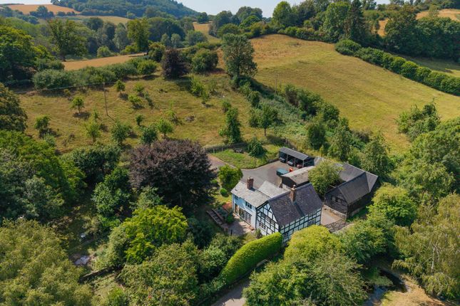 4 bed property, in Wigmore, £775,000