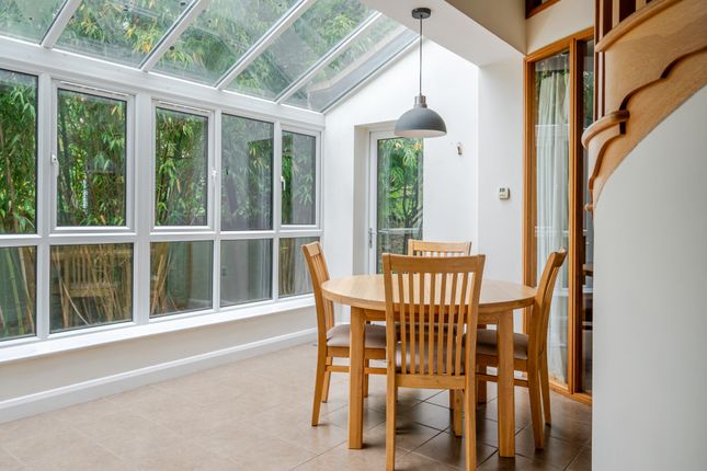 4 bed property, in Bristol Road, £700,000