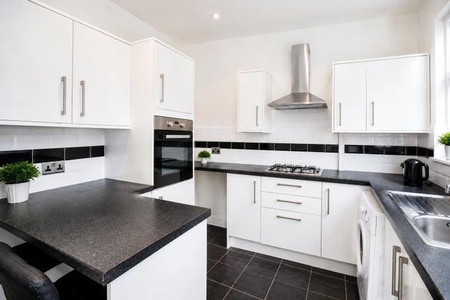 2 bed property, in Reservoir Street, £119,950