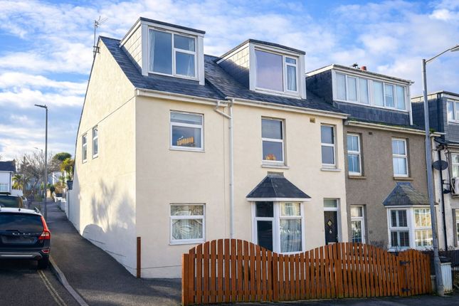 5 bed property, in St John's Road, £399,950