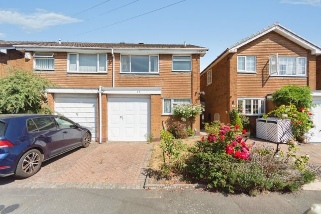 3 bed property, in Green Acres, £230,000