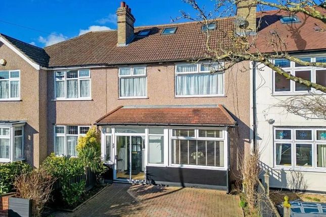4 bed property, in Mayfield Road, £750,000