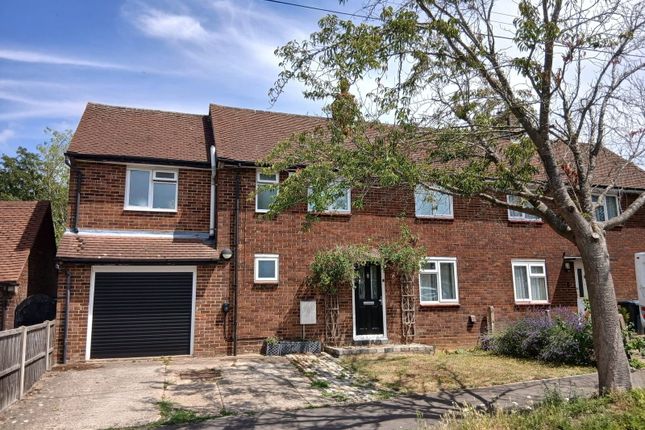 3 bed property, in Tanners Way, £525,000