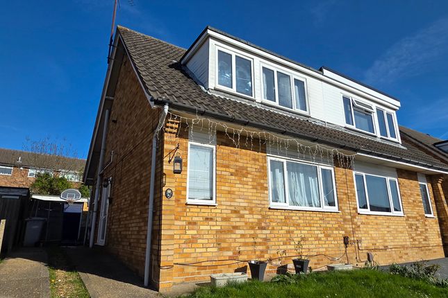 3 bed property, in St. Anthonys Road, £220,000