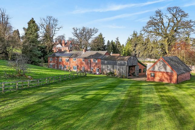 6 bed property, in Wicksted Cottages Wirswall Whitchurch, £875,000