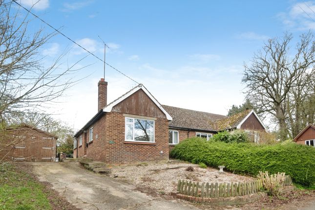 2 bed property, in High Street, £310,000