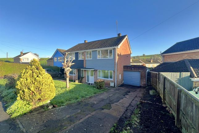 3 bed property, in Old Dean Road, £220,000