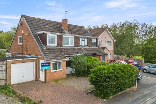 3 bed property, in Belland Drive, £310,000