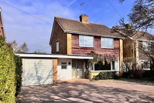3 bed property, in Courtington Lane, £600,000