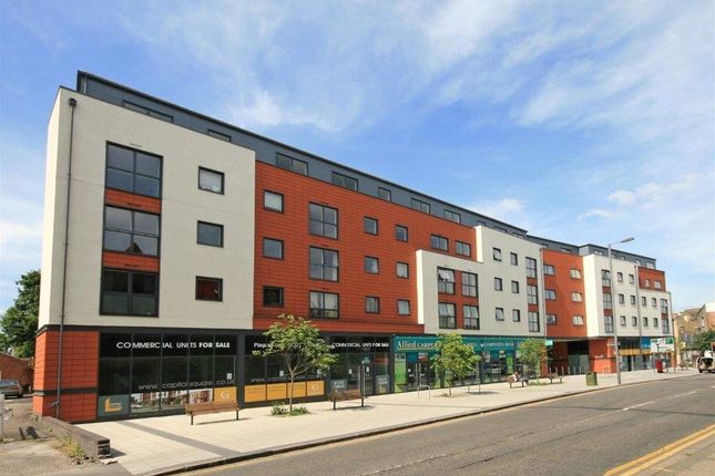 1 bed property, in Church Street, £250,000