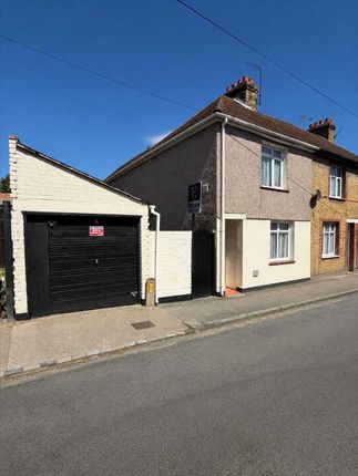 3 bed property, in Empress Road, £325,000