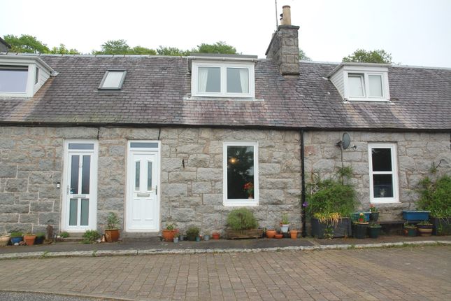2 bed property, in 4 Sunnyside, £100,000