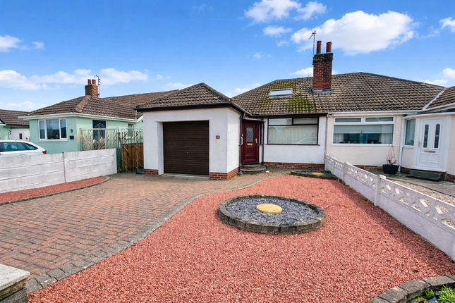 2 bed property, in Coniston Avenue, £150,000