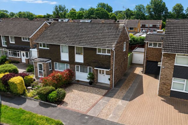 3 bed property, in Grantham Road, £450,000