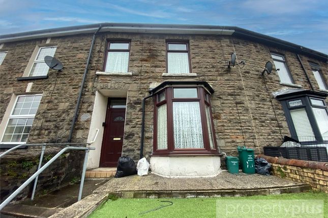 3 bed property, in Ynyswen Road, £120,000