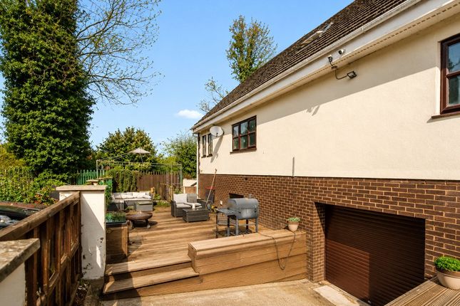 3 bed property, in New Street, £190,000
