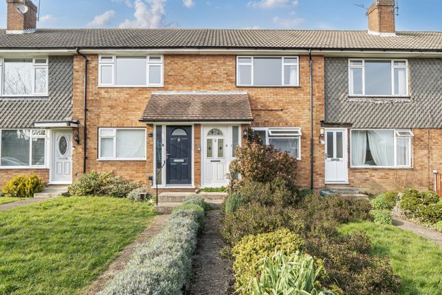 2 bed property, in Chilston Close, £200,000