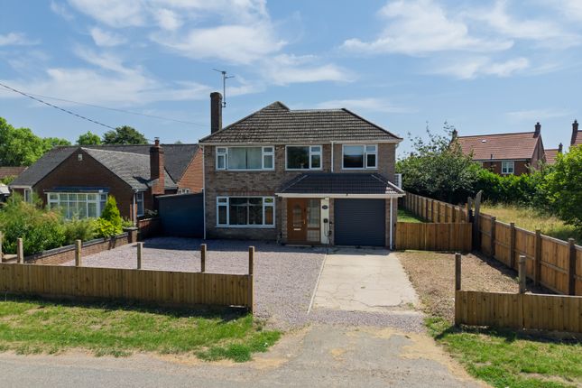 5 bed property, in Town Drove, £350,000