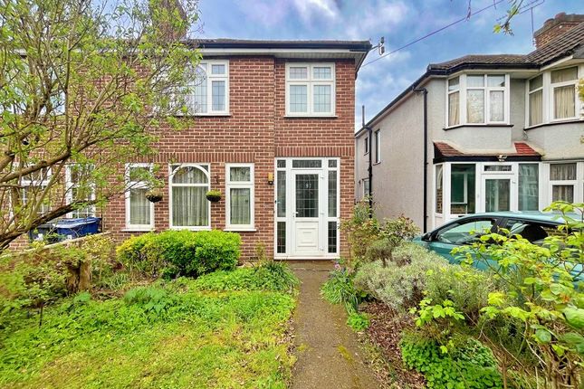 3 bed property, in Hicks Avenue, £540,000