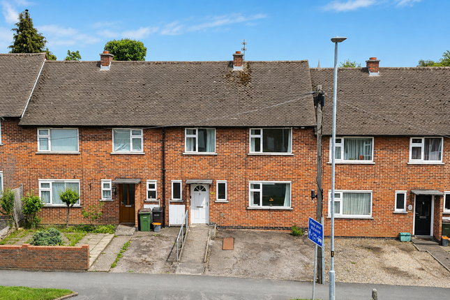 3 bed property, in Brabazon Road, £240,000