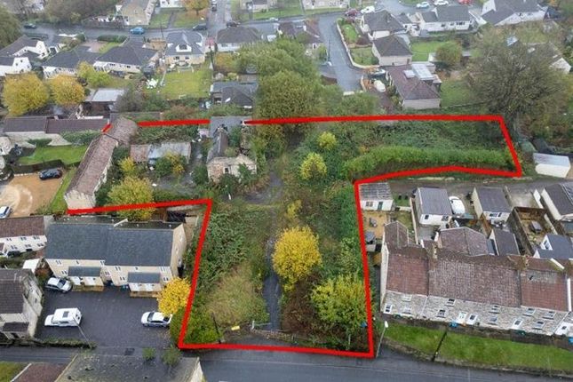 24 bed property, in 17 Station Road, £50,000