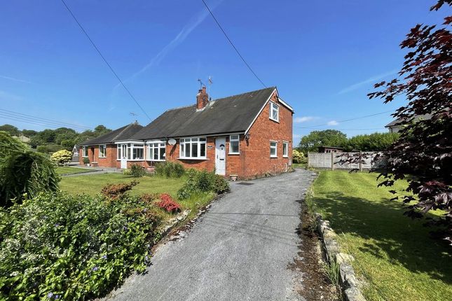 3 bed property, in Mow Lane, £249,500