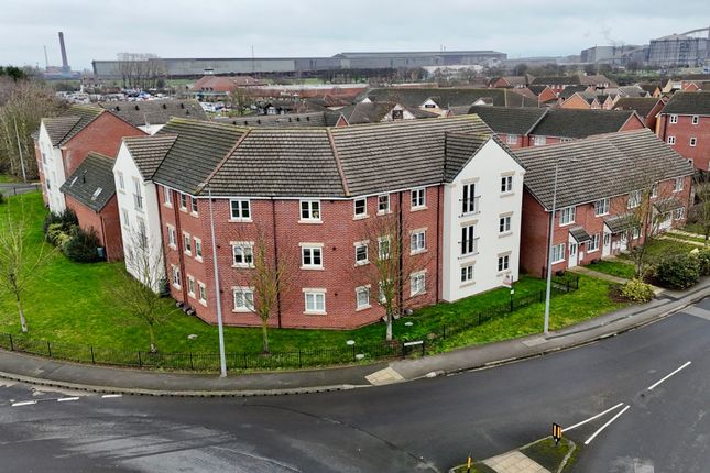 2 bed property, in Pintail Close, £75,000