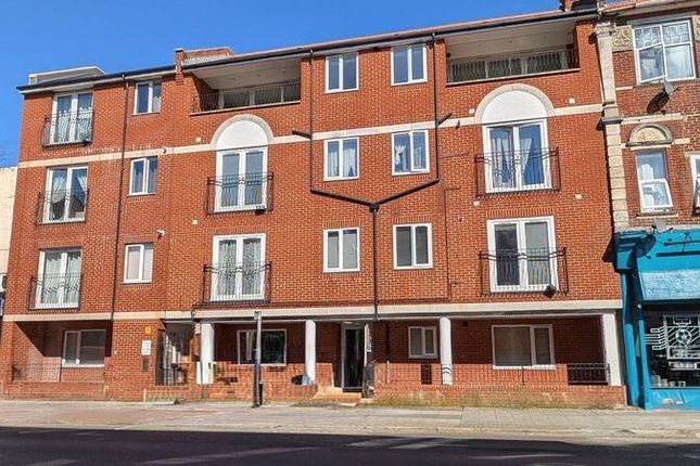 2 bed property, in Elm Grove, £90,000