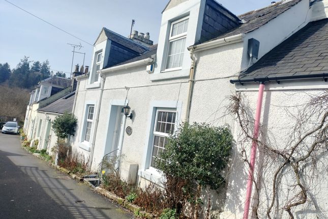 2 bed property, in Buccleuch Street, £120,000