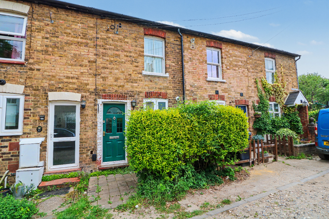 2 bed property, in Riverside, £415,000