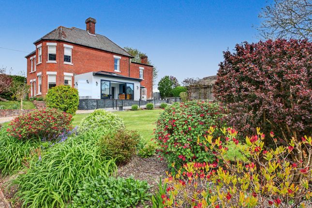 5 bed property, in Outlands Lane, £1,500,000