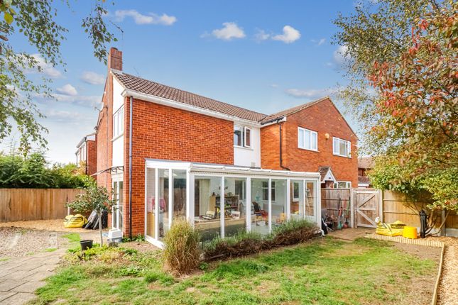 4 bed property, in Highlands Lane, £990,000