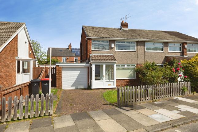3 bed property, in Westbeck Gardens, £125,000