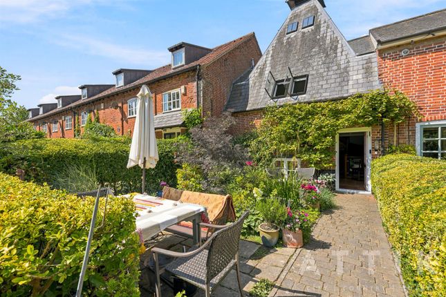 3 bed property, in River Lane, £550,000