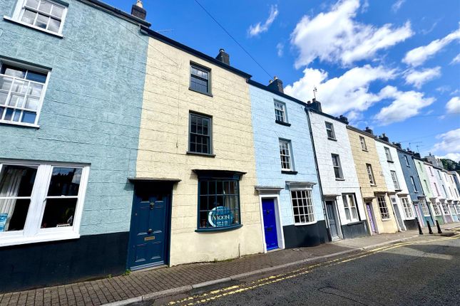 4 bed property, in Bridge Street, £369,950