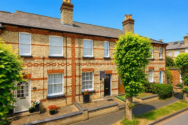 2 bed property, in Oster Street, £570,000