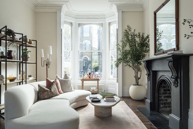 6 bed property, in Highbury Hill, £5,500,000