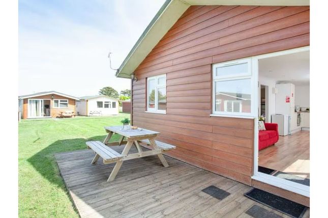 2 bed property, in Atlantic Bays Holiday Park, £35,000