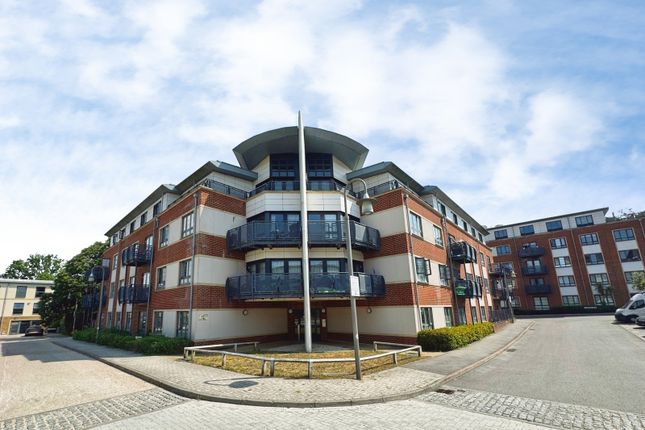 2 bed property, in Merlin Road, £210,000