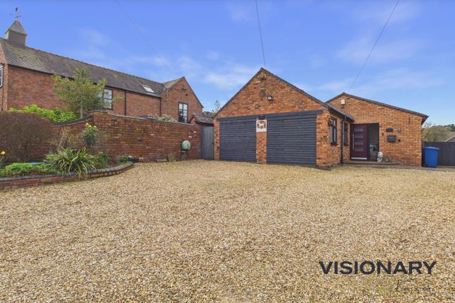 2 bed property, in Glade Lodge Lions Den, £635,000