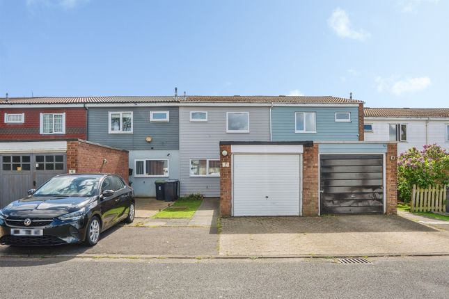 3 bed property, in Athena Avenue, £235,000