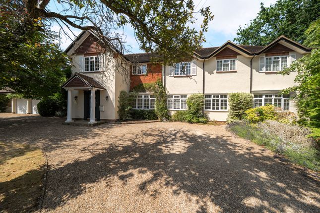 5 bed property, in Pyrford, £1,850,000