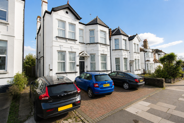 6 bed property, in Station Road, £1,000,000