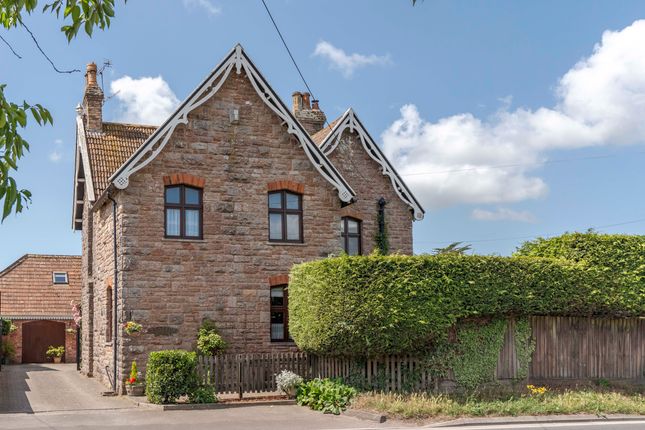 4 bed property, in Station House, £670,000