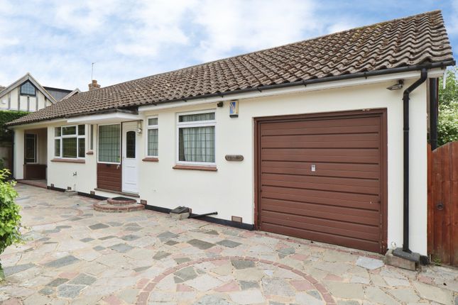 2 bed property, in Petts Wood Road, £675,000