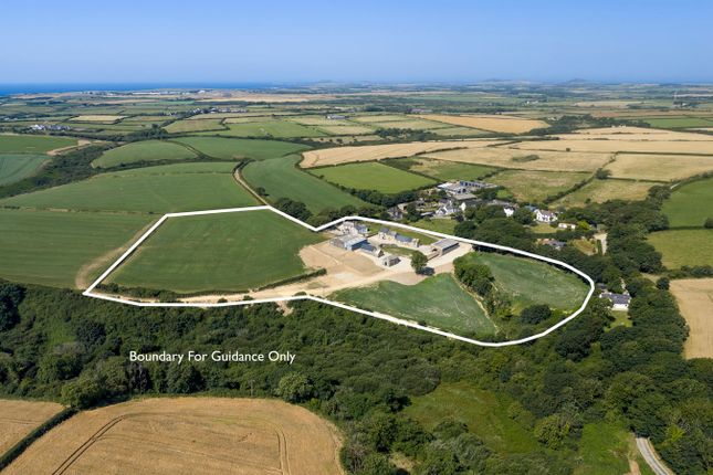4 bed property, in Hayscastle SA62, £995,000