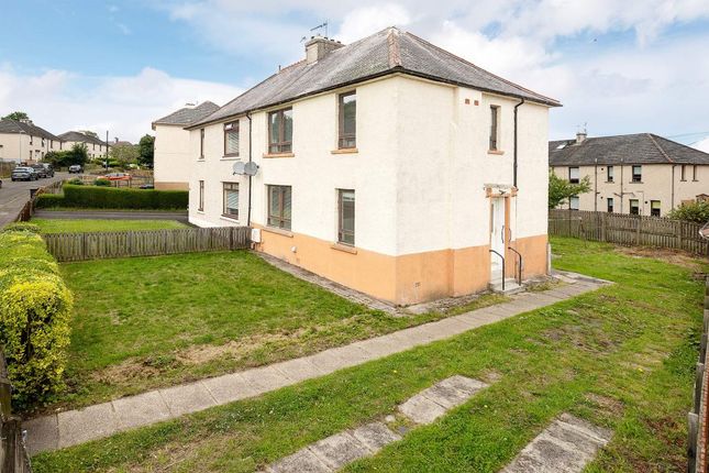 4 bed property, in Greig Crescent, £160,000