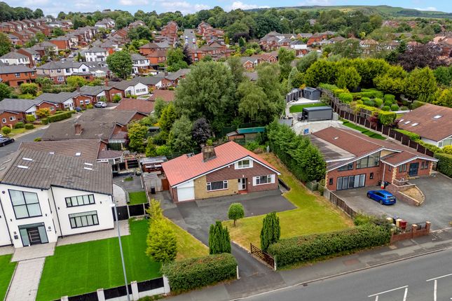 4 bed property, in Blackburn Road, £575,000